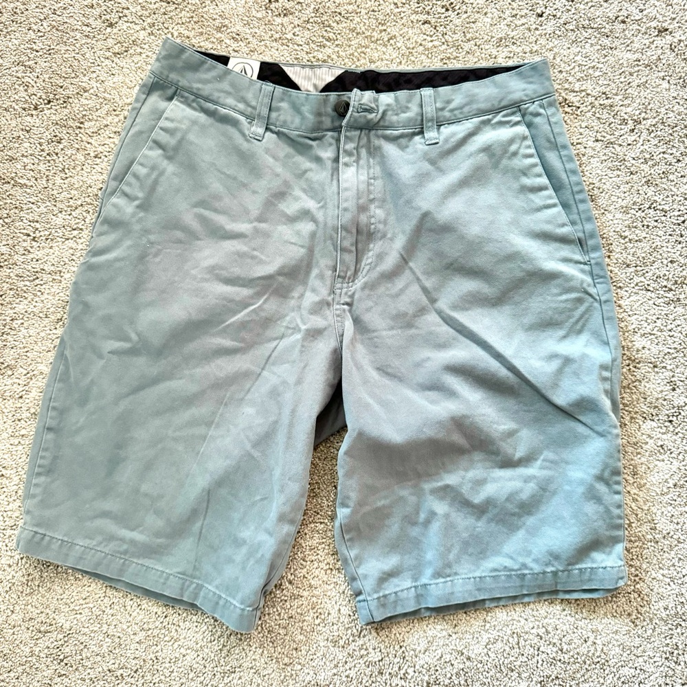 Volcom - Men’s (Sz 32) Light Blue Frickin Washed Chino Shorts